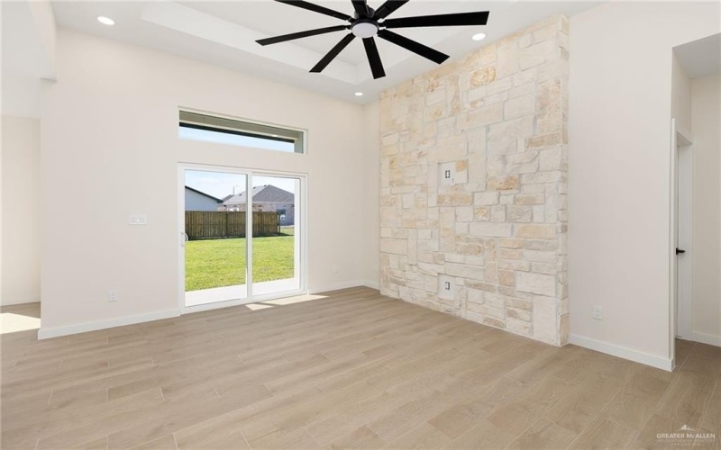 3424 E McGrady Street, Edinburg, TX 78542, 3 Habitaciones Habitaciones , ,2 BañosBaños,Residential,En Venta,3424 E McGrady Street,0,486245