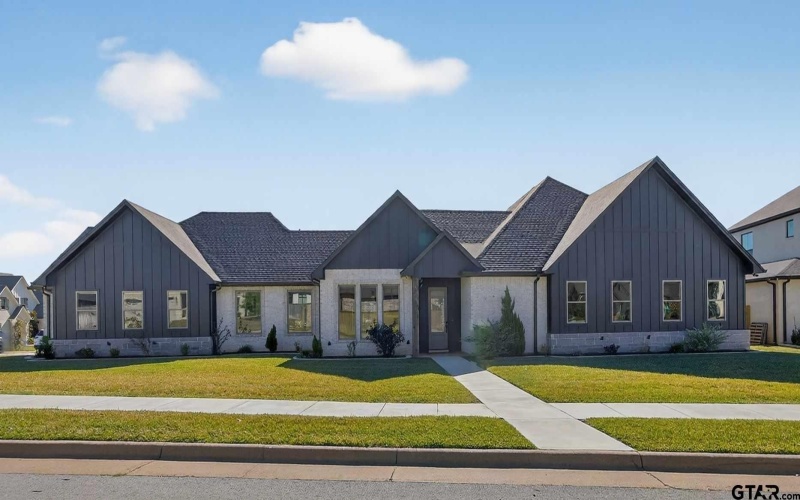 4013 Rock Creek Ct, Tyler, TX 75703, 4 Habitaciones Habitaciones , ,3 BañosBaños,Residential,En Venta,4013 Rock Creek Ct,0,25016241