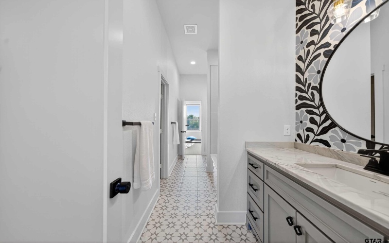 4013 Rock Creek Ct, Tyler, TX 75703, 4 Habitaciones Habitaciones , ,3 BañosBaños,Residential,En Venta,4013 Rock Creek Ct,0,25016241