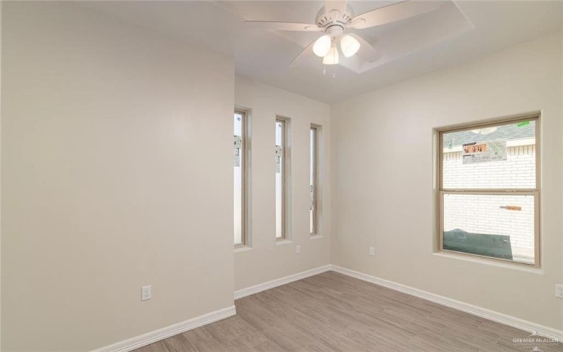 1300 E Acacia Drive, San Juan, TX 78589, 3 Bedrooms Bedrooms, ,2 BathroomsBathrooms,Residential,For Sale,1300 E Acacia Drive,465072