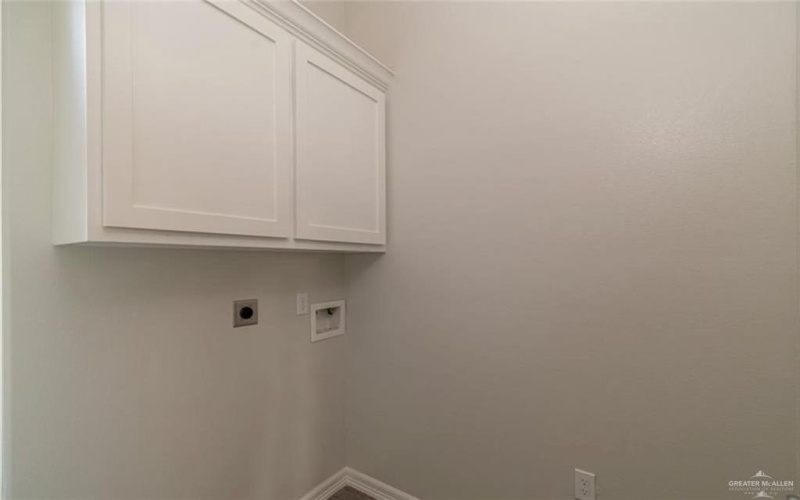 1300 E Acacia Drive, San Juan, TX 78589, 3 Bedrooms Bedrooms, ,2 BathroomsBathrooms,Residential,For Sale,1300 E Acacia Drive,465072