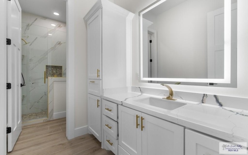 1305 THACKER LANE, HARLINGEN, TX 78552, 4 Habitaciones Habitaciones , ,3 BañosBaños,Residential,En Venta,1305 THACKER LANE,0,29763218