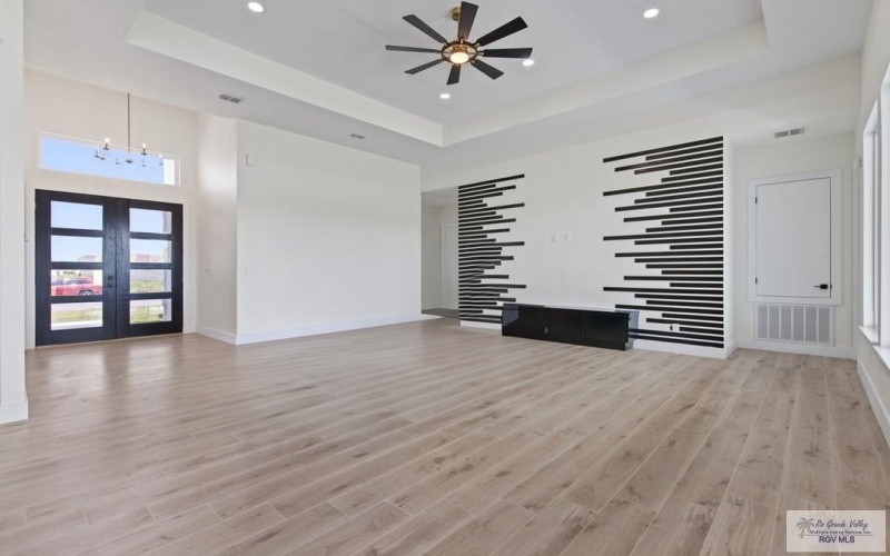 1305 THACKER LANE, HARLINGEN, TX 78552, 4 Habitaciones Habitaciones , ,3 BañosBaños,Residential,En Venta,1305 THACKER LANE,0,29763218