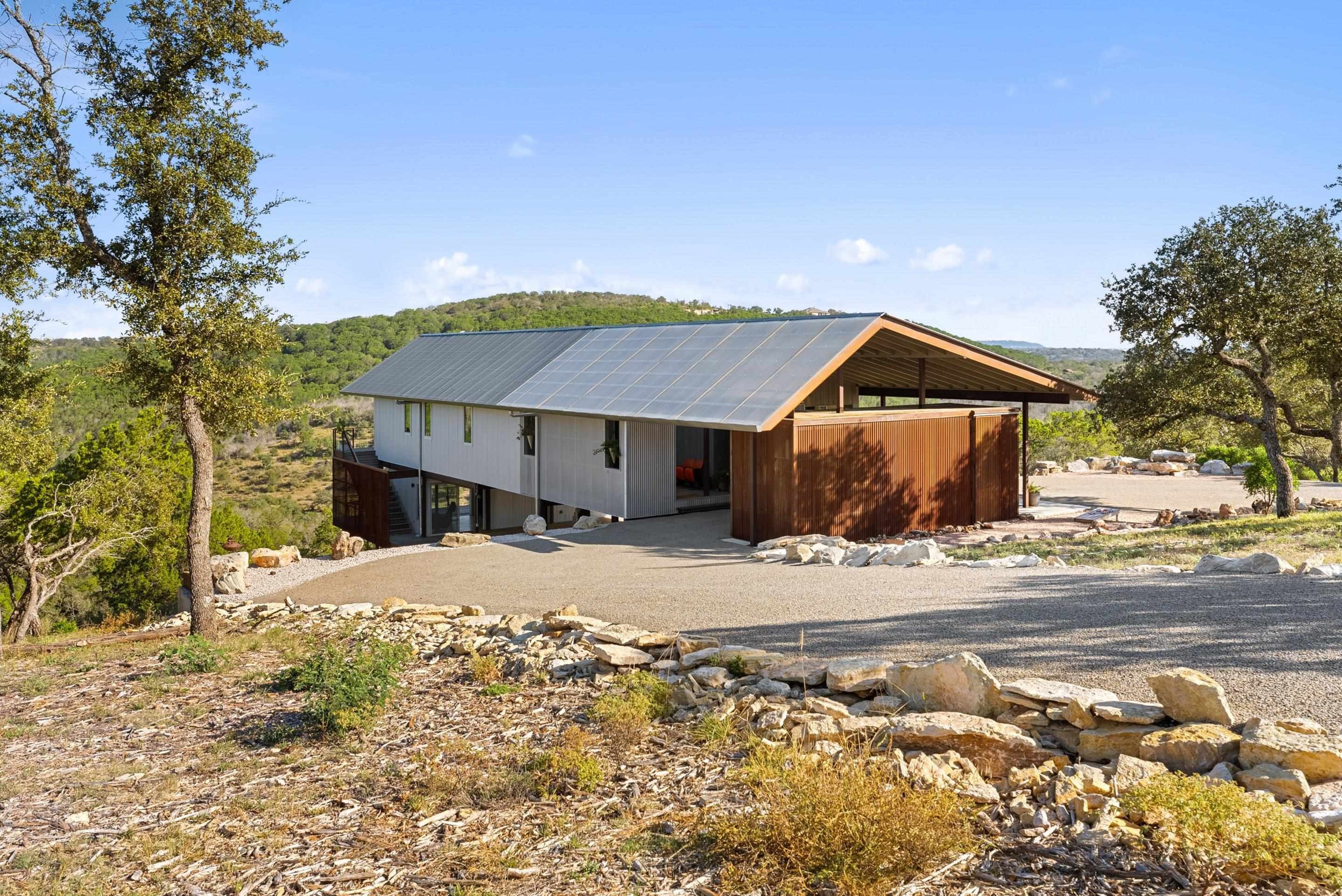 2037 Wolf Creek Ranch Road, Burnet, TX 78611, 2 Bedrooms Bedrooms, ,2 BathroomsBathrooms,Residential,For Sale,2037 Wolf Creek Ranch Road,0,175578