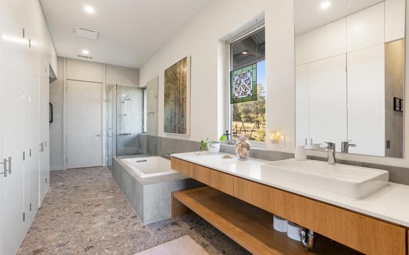 2037 Wolf Creek Ranch Road, Burnet, TX 78611, 2 Bedrooms Bedrooms, ,2 BathroomsBathrooms,Residential,For Sale,2037 Wolf Creek Ranch Road,0,175578