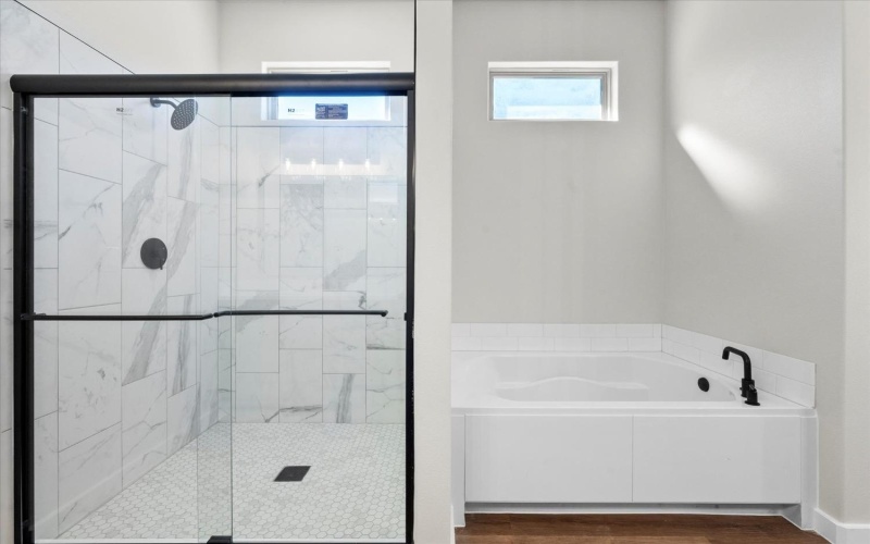 1204 E 31st Street, Wolfforth, TX 79382, 4 Habitaciones Habitaciones , ,3 BañosBaños,Residential,En Venta,1204 E 31st Street,0,202416021