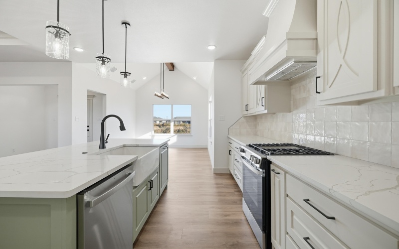 1113 N 6th Street, Wolfforth, TX 79382, 3 Habitaciones Habitaciones , ,2 BañosBaños,Residential,En Venta,1113 N 6th Street,0,202562668