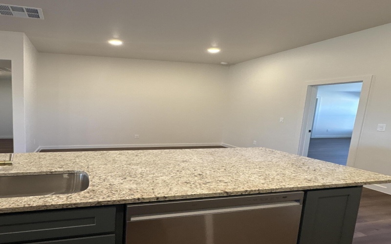 2143 Langford Avenue, Lubbock, TX 79407, 3 Habitaciones Habitaciones , ,2 BañosBaños,Residential,En Venta,2143 Langford Avenue,0,202562691