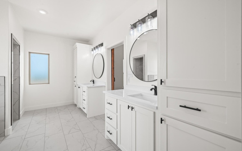 7205 E F M 41, Slaton, TX 79364, 3 Bedrooms Bedrooms, ,2 BathroomsBathrooms,Residential,For Sale,7205 E F M 41,0,202562700