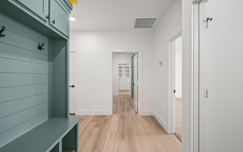 7205 E F M 41, Slaton, TX 79364, 3 Bedrooms Bedrooms, ,2 BathroomsBathrooms,Residential,For Sale,7205 E F M 41,0,202562700