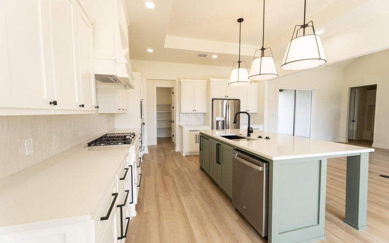 5838 111th Street, Lubbock, TX 79424, 4 Bedrooms Bedrooms, ,3 BathroomsBathrooms,Residential,For Sale,5838 111th Street,0,202562701