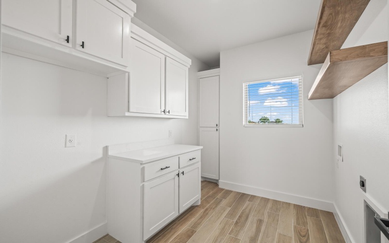 7107 E F M 41, Slaton, TX 79364, 3 Bedrooms Bedrooms, ,2 BathroomsBathrooms,Residential,For Sale,7107 E F M 41,0,202562705