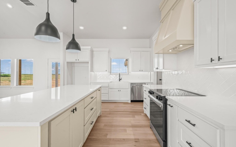 7107 E F M 41, Slaton, TX 79364, 3 Bedrooms Bedrooms, ,2 BathroomsBathrooms,Residential,For Sale,7107 E F M 41,0,202562705