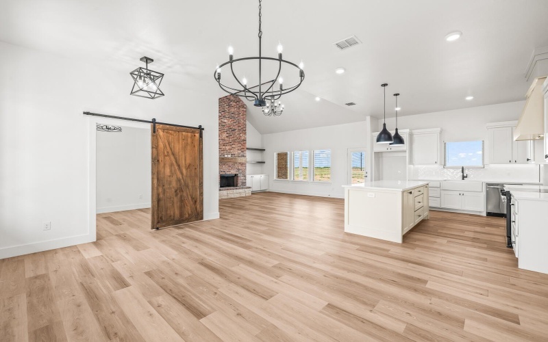 7107 E F M 41, Slaton, TX 79364, 3 Bedrooms Bedrooms, ,2 BathroomsBathrooms,Residential,For Sale,7107 E F M 41,0,202562705