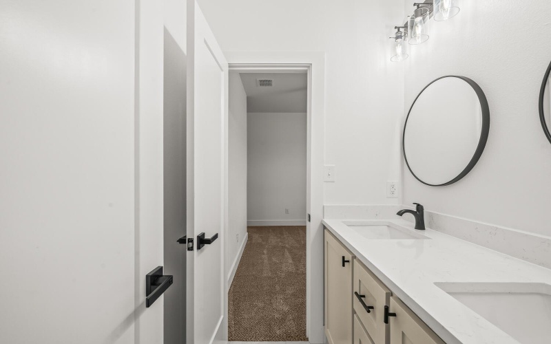 7107 E F M 41, Slaton, TX 79364, 3 Bedrooms Bedrooms, ,2 BathroomsBathrooms,Residential,For Sale,7107 E F M 41,0,202562705