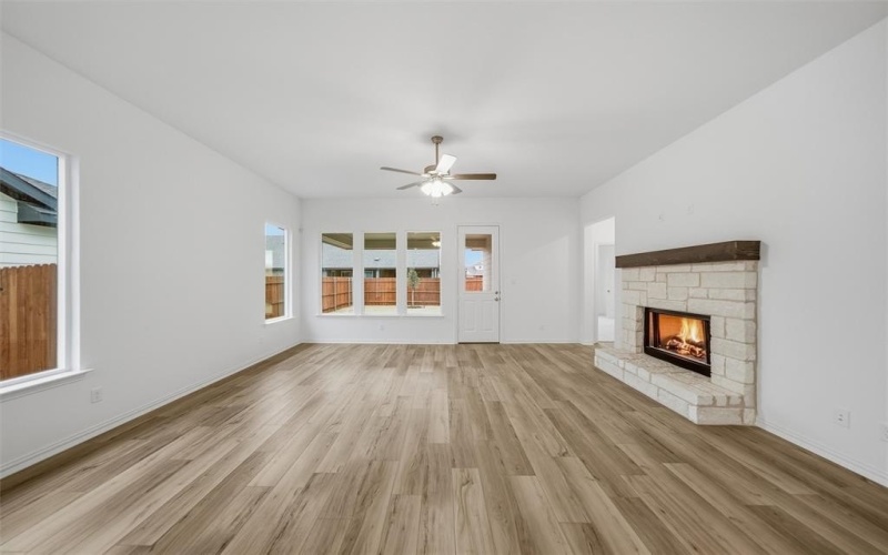 1228 Sabine River Lane, Springtown, TX 76082, 3 Bedrooms Bedrooms, ,2 BathroomsBathrooms,Residential,For Sale,1228 Sabine River Lane,0,21103742