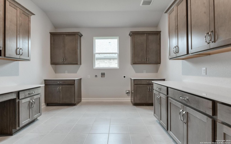 12919 Horseback Pl, Schertz, TX 78154, 3 Bedrooms Bedrooms, ,2 BathroomsBathrooms,Residential,For Sale,12919 Horseback Pl,0,1920622