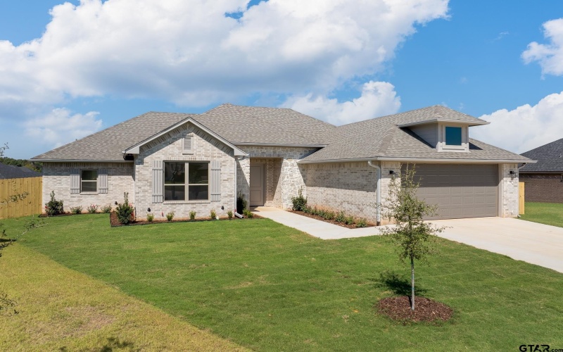 482 Mary Circle, Bullard, TX 75757, 4 Bedrooms Bedrooms, ,2 BathroomsBathrooms,Residential,For Sale,482 Mary Circle,24012275