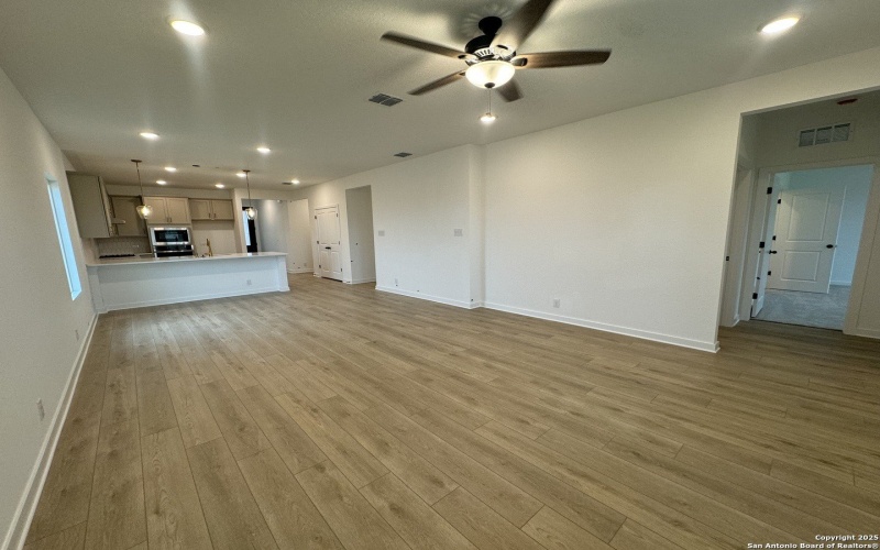 14814 Lower Pass, San Antonio, TX 78252, 3 Habitaciones Habitaciones , ,2 BañosBaños,Residential,En Venta,14814 Lower Pass,0,1920658