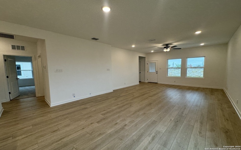 14814 Lower Pass, San Antonio, TX 78252, 3 Habitaciones Habitaciones , ,2 BañosBaños,Residential,En Venta,14814 Lower Pass,0,1920658