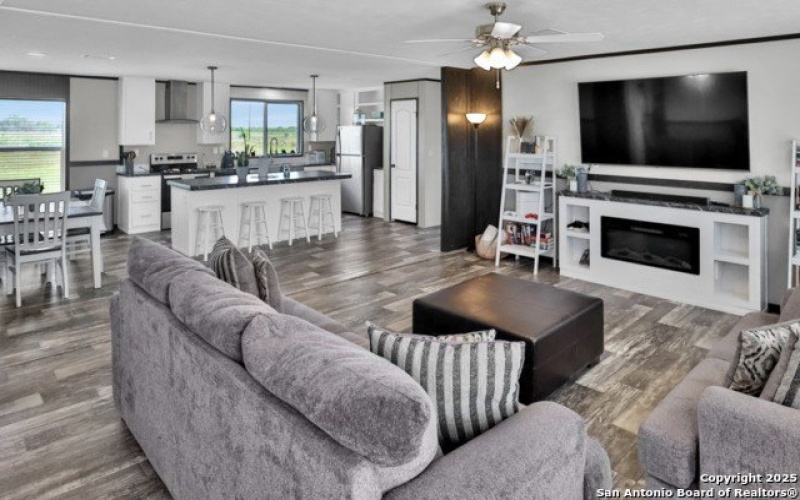 395 Rohrbuch, Pipe Creek, TX 78063, 3 Habitaciones Habitaciones , ,2 BañosBaños,Residential,En Venta,395 Rohrbuch,0,1920677