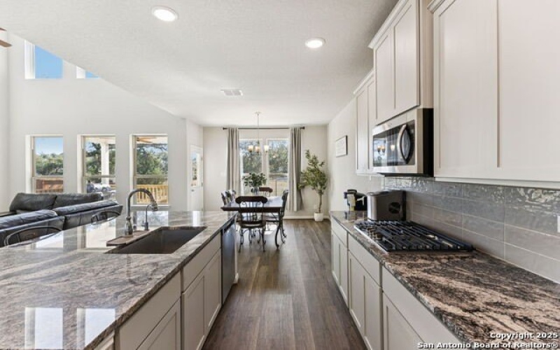 1639 Dunvegan, Bulverde, TX 78163, 4 Habitaciones Habitaciones , ,3 BañosBaños,Residential,En Venta,1639 Dunvegan,0,1920727