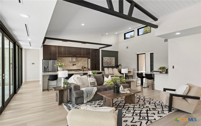 2637 Campestres, Spring Branch, TX 78070, 4 Habitaciones Habitaciones , ,5 BañosBaños,Residential,En Venta,2637 Campestres,0,581635