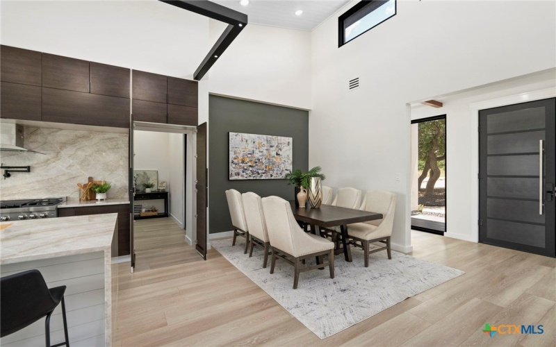 2637 Campestres, Spring Branch, TX 78070, 4 Habitaciones Habitaciones , ,5 BañosBaños,Residential,En Venta,2637 Campestres,0,581635