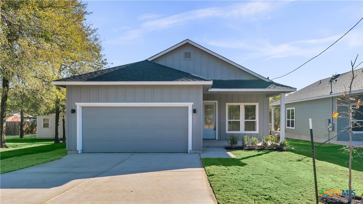 627 Birch Lane, Cottonwood Shores, TX 78657, 3 Bedrooms Bedrooms, ,2 BathroomsBathrooms,Residential,For Sale,627 Birch Lane,0,597086