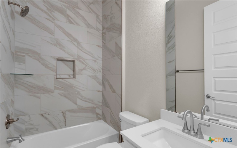 627 Birch Lane, Cottonwood Shores, TX 78657, 3 Bedrooms Bedrooms, ,2 BathroomsBathrooms,Residential,For Sale,627 Birch Lane,0,597086