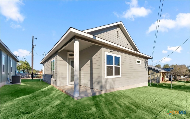 627 Birch Lane, Cottonwood Shores, TX 78657, 3 Bedrooms Bedrooms, ,2 BathroomsBathrooms,Residential,For Sale,627 Birch Lane,0,597086