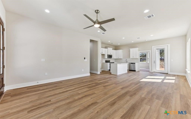 639 Magnolia Lane, Cottonwood Shores, TX 78657, 3 Bedrooms Bedrooms, ,2 BathroomsBathrooms,Residential,For Sale,639 Magnolia Lane,0,597088