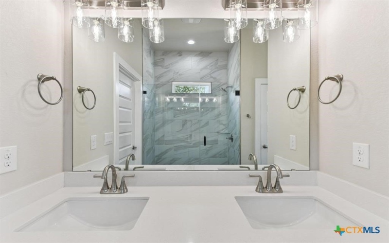 639 Magnolia Lane, Cottonwood Shores, TX 78657, 3 Bedrooms Bedrooms, ,2 BathroomsBathrooms,Residential,For Sale,639 Magnolia Lane,0,597088