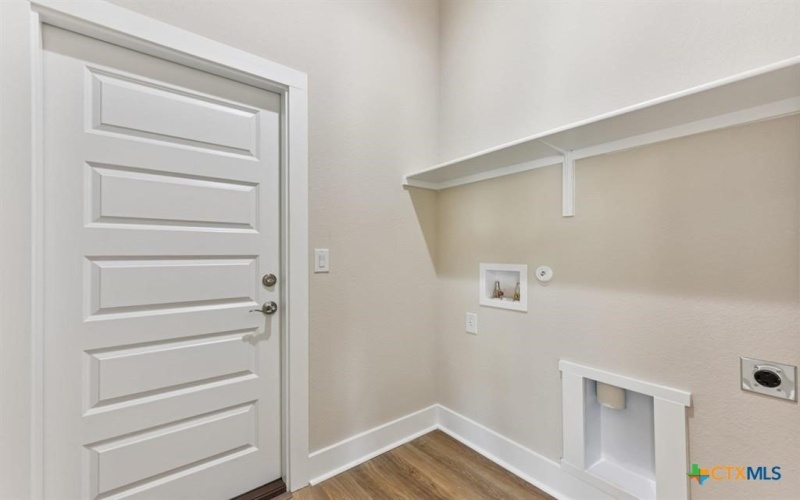 639 Magnolia Lane, Cottonwood Shores, TX 78657, 3 Bedrooms Bedrooms, ,2 BathroomsBathrooms,Residential,For Sale,639 Magnolia Lane,0,597088