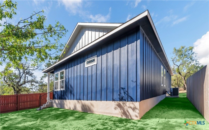 639 Magnolia Lane, Cottonwood Shores, TX 78657, 3 Bedrooms Bedrooms, ,2 BathroomsBathrooms,Residential,For Sale,639 Magnolia Lane,0,597088