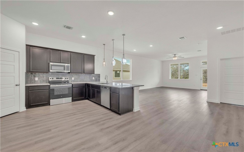 110 Nettie Drive, Killeen, TX 76542, 4 Bedrooms Bedrooms, ,3 BathroomsBathrooms,Residential,For Sale,110 Nettie Drive,0,597111