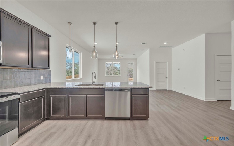 110 Nettie Drive, Killeen, TX 76542, 4 Bedrooms Bedrooms, ,3 BathroomsBathrooms,Residential,For Sale,110 Nettie Drive,0,597111