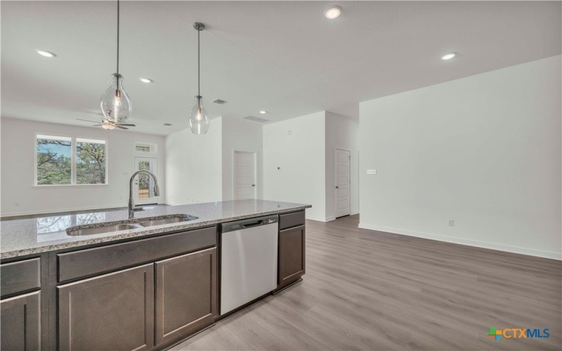 110 Nettie Drive, Killeen, TX 76542, 4 Bedrooms Bedrooms, ,3 BathroomsBathrooms,Residential,For Sale,110 Nettie Drive,0,597111