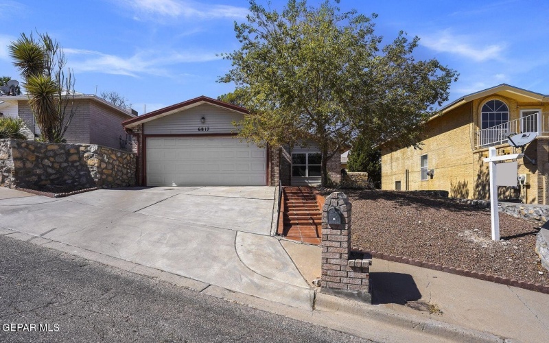 6817 Ridgley Way, El Paso, TX 79904, 2 Bedrooms Bedrooms, ,1 BathroomBathrooms,Residential,For Sale,6817 Ridgley Way,0,933246