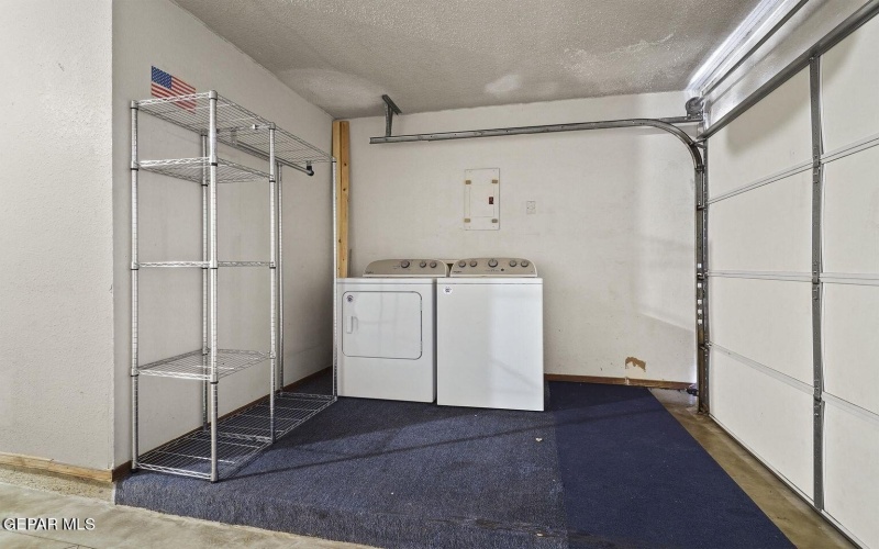 6817 Ridgley Way, El Paso, TX 79904, 2 Bedrooms Bedrooms, ,1 BathroomBathrooms,Residential,For Sale,6817 Ridgley Way,0,933246