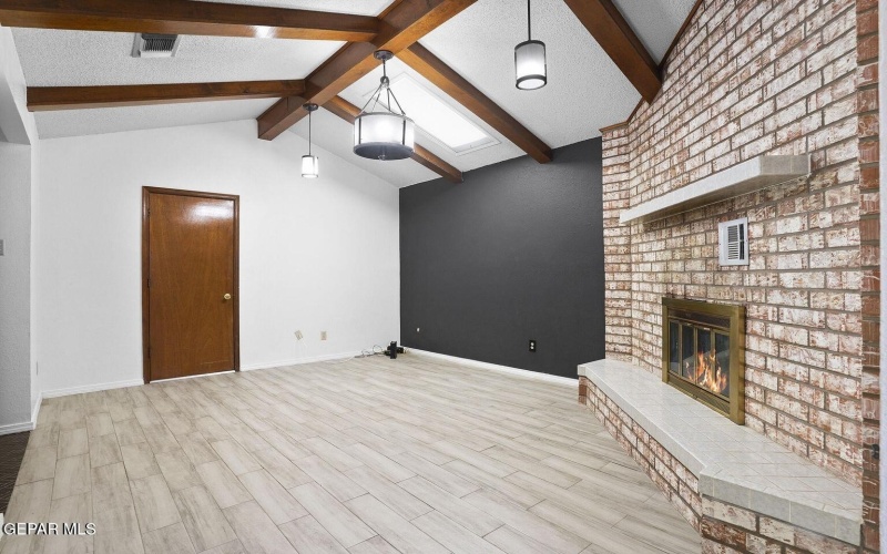 6817 Ridgley Way, El Paso, TX 79904, 2 Bedrooms Bedrooms, ,1 BathroomBathrooms,Residential,For Sale,6817 Ridgley Way,0,933246