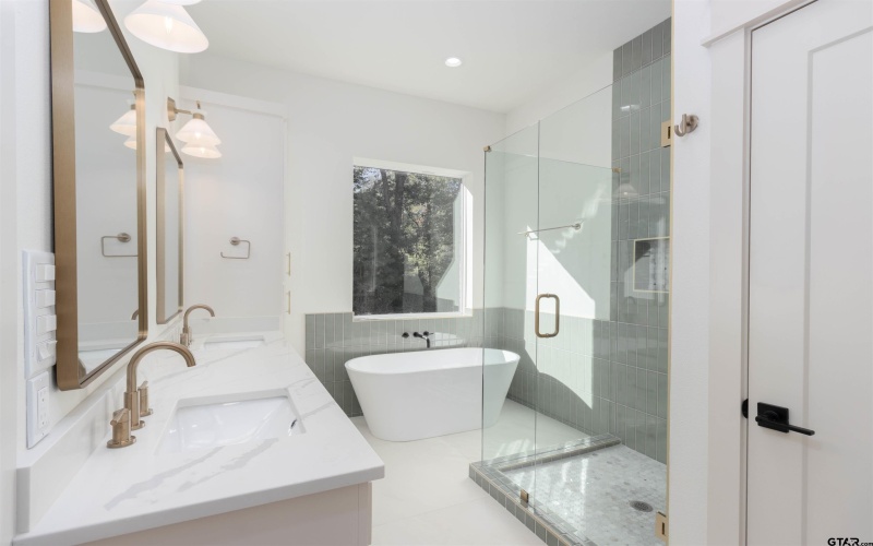 3964 Hogan Dr, Tyler, TX 75709, 3 Habitaciones Habitaciones , ,3 BañosBaños,Residential,En Venta,3964 Hogan Dr,0,25016271