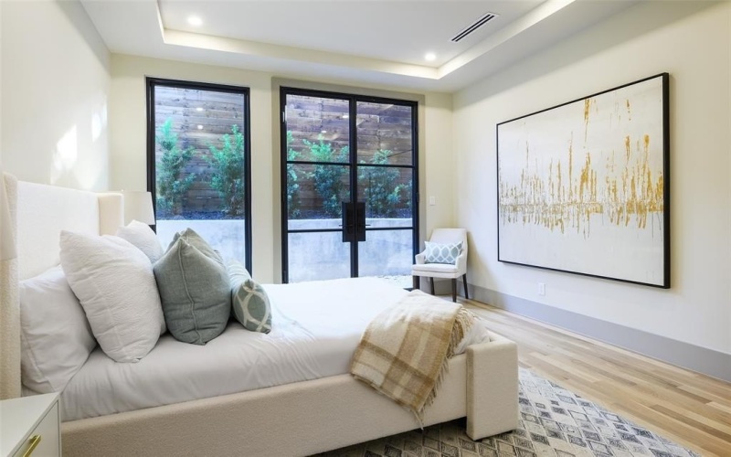 6984 Santa Barbara Drive, Dallas, TX 75214, 5 Bedrooms Bedrooms, ,5 BathroomsBathrooms,Residential,For Sale,6984 Santa Barbara Drive,0,21043156