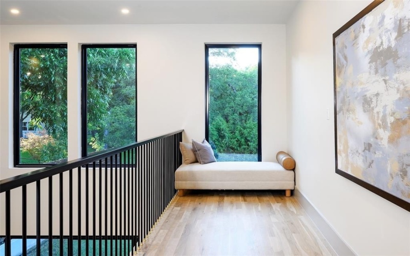 6984 Santa Barbara Drive, Dallas, TX 75214, 5 Bedrooms Bedrooms, ,5 BathroomsBathrooms,Residential,For Sale,6984 Santa Barbara Drive,0,21043156