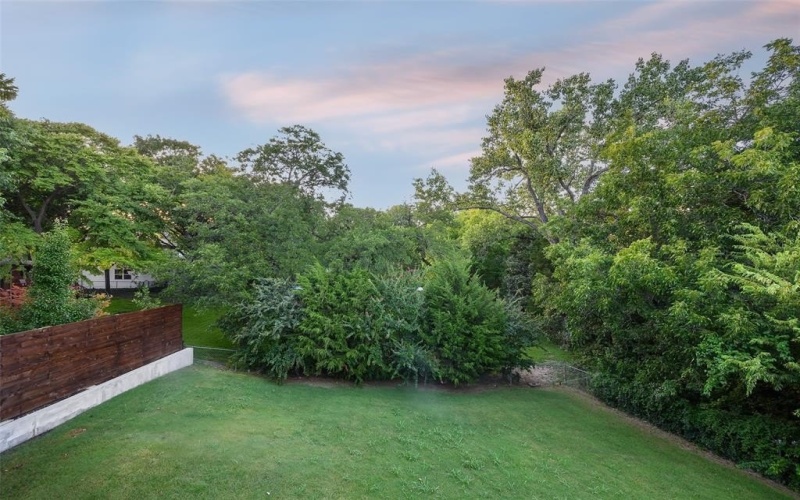 6984 Santa Barbara Drive, Dallas, TX 75214, 5 Bedrooms Bedrooms, ,5 BathroomsBathrooms,Residential,For Sale,6984 Santa Barbara Drive,0,21043156