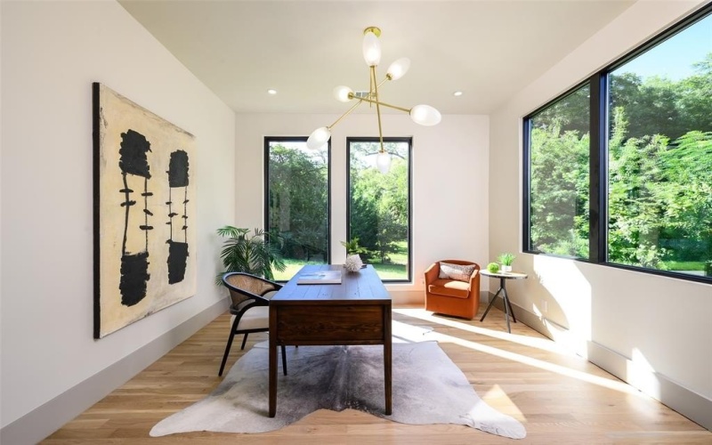 6984 Santa Barbara Drive, Dallas, TX 75214, 5 Bedrooms Bedrooms, ,5 BathroomsBathrooms,Residential,For Sale,6984 Santa Barbara Drive,0,21043156