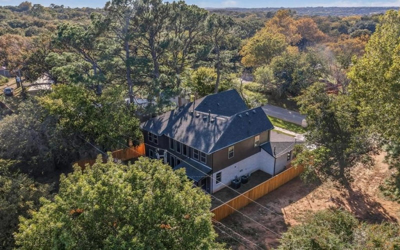 1828 Highland Drive E, Keller, TX 76262, 5 Bedrooms Bedrooms, ,3 BathroomsBathrooms,Residential,For Sale,1828 Highland Drive E,0,21080105