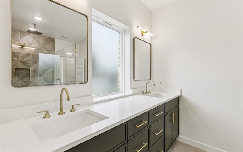 1427 Smokehouse Street, Mesquite, TX 75149, 3 Bedrooms Bedrooms, ,2 BathroomsBathrooms,Residential,For Sale,1427 Smokehouse Street,0,21093957