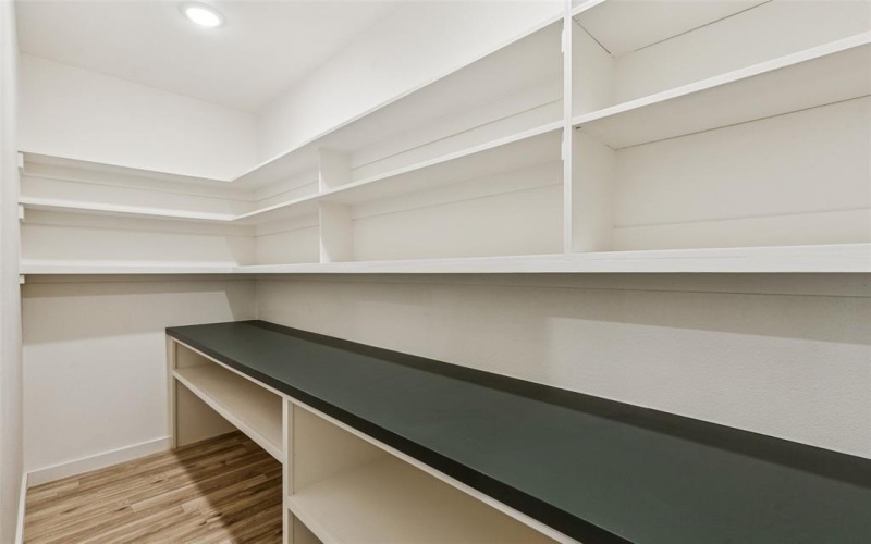 1427 Smokehouse Street, Mesquite, TX 75149, 3 Bedrooms Bedrooms, ,2 BathroomsBathrooms,Residential,For Sale,1427 Smokehouse Street,0,21093957