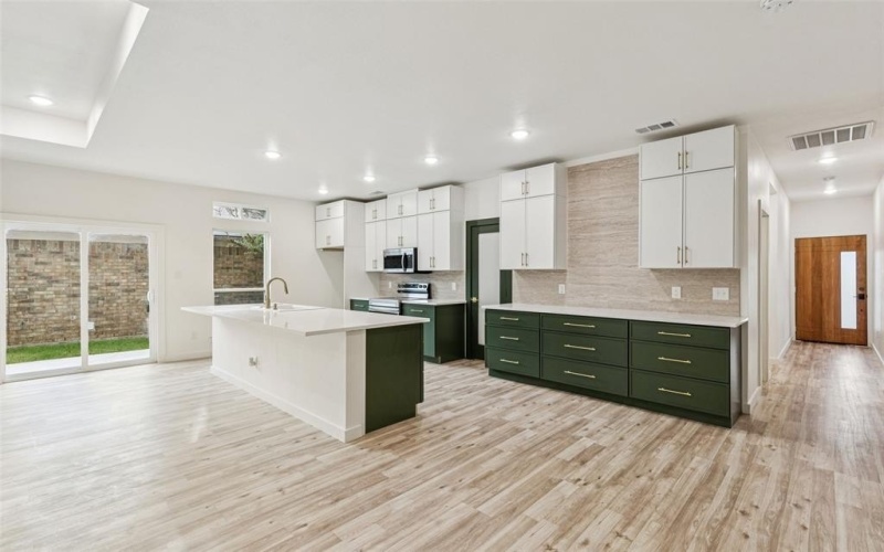 1427 Smokehouse Street, Mesquite, TX 75149, 3 Bedrooms Bedrooms, ,2 BathroomsBathrooms,Residential,For Sale,1427 Smokehouse Street,0,21093957